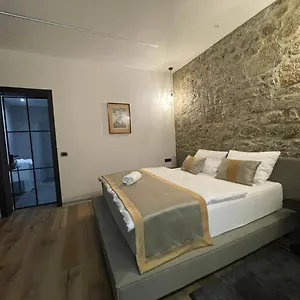 Sofija Apartmani Apartment